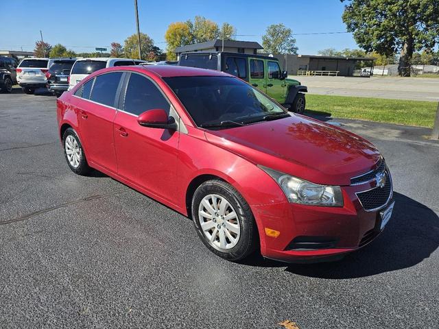 Photo of 2011 Red Chevrolet Cruze