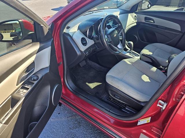 Photo of 2011 Red Chevrolet Cruze