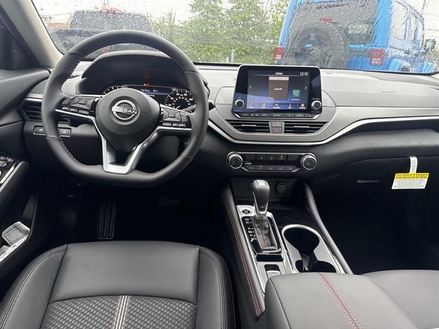 Photo of 2025 Gun Metallic Nissan Altima
