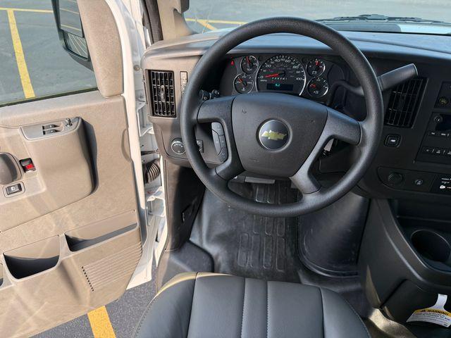 Photo of 2025 Summit White Chevrolet Express 2500