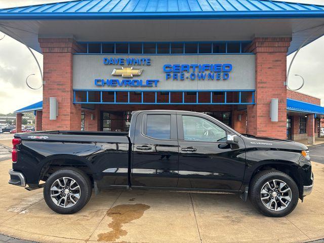 Photo of 2022 Black Chevrolet Silverado 1500