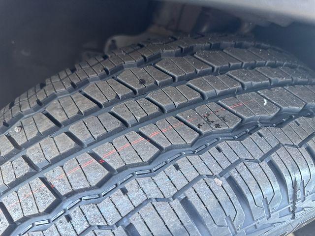 Photo of 2018 Mosaic Black Metallic Chevrolet Traverse