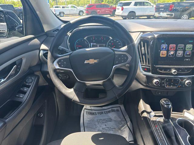 Photo of 2018 Mosaic Black Metallic Chevrolet Traverse