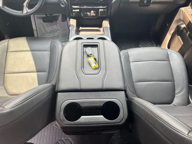 Photo of 2021 Silver Ice Metallic Chevrolet Silverado 1500