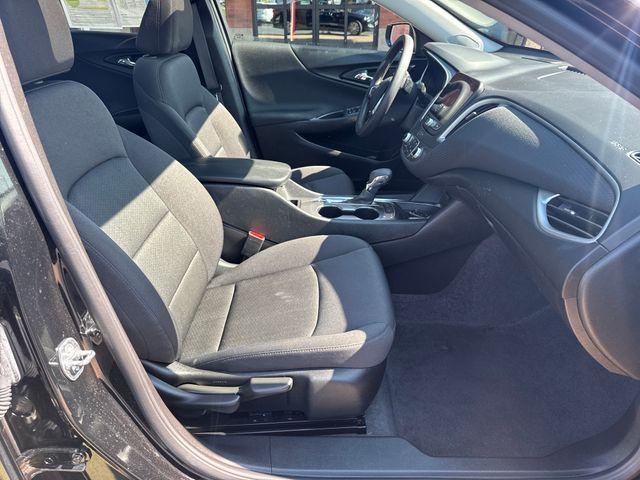 Photo of 2024 Black Metallic Chevrolet Malibu