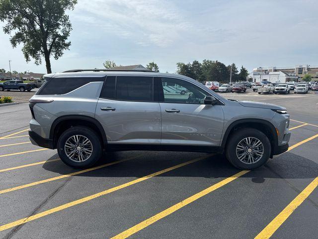Photo of 2025 Sterling Gray Metallic Chevrolet Traverse