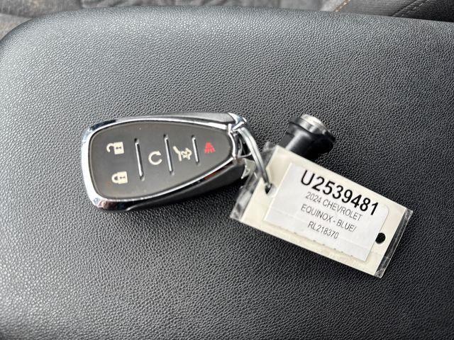 Photo of 2024 Lakeshore Blue Metallic Chevrolet Equinox