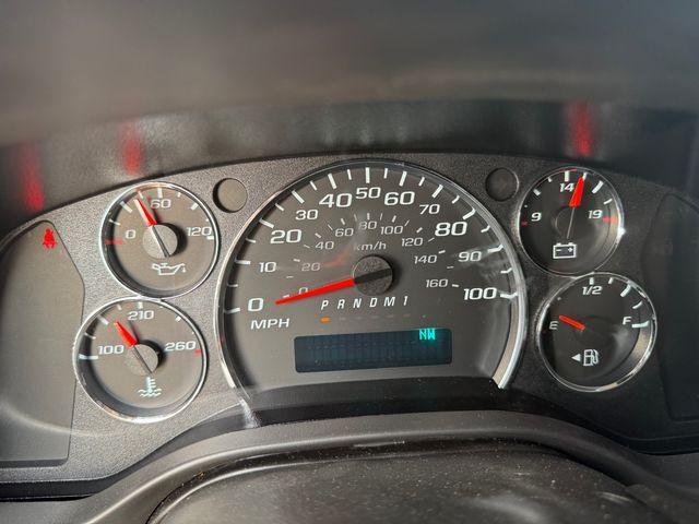Photo of 2025 Summit White Chevrolet Express 2500