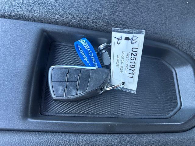 Photo of 2022 Glacier Blue Metallic Chevrolet Silverado 1500