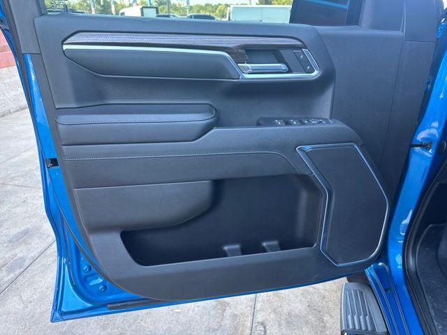 Photo of 2022 Glacier Blue Metallic Chevrolet Silverado 1500