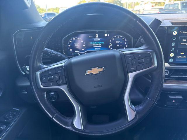 Photo of 2022 Glacier Blue Metallic Chevrolet Silverado 1500