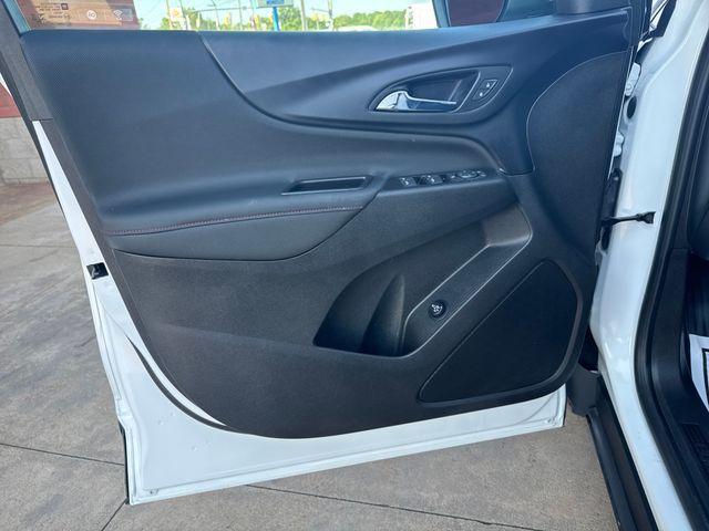 Photo of 2022 Summit White Chevrolet Equinox