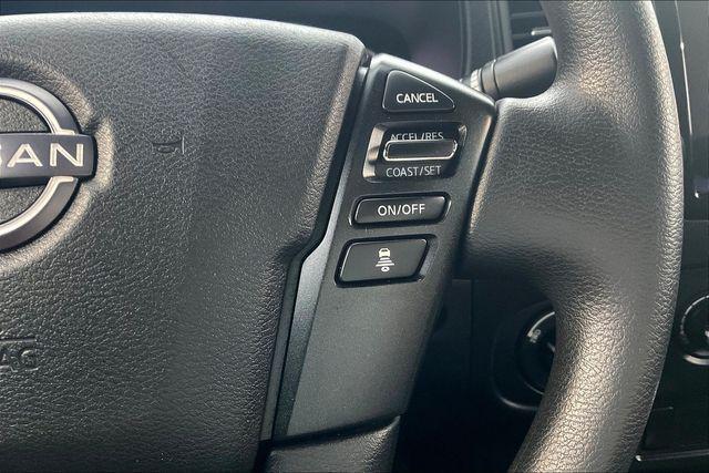 Photo of 2022 Gun Metallic Nissan Frontier