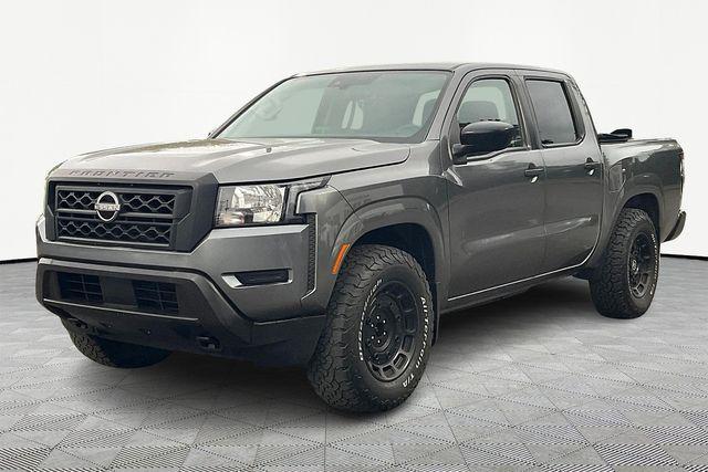 Photo of 2022 Gun Metallic Nissan Frontier