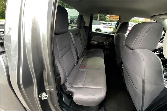 Photo of 2022 Gun Metallic Nissan Frontier