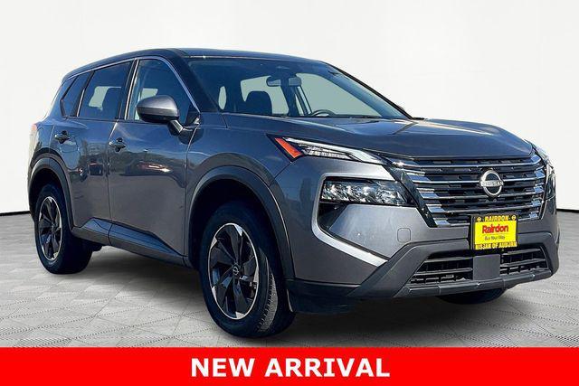 Photo of 2024 Gun Metallic Nissan Rogue