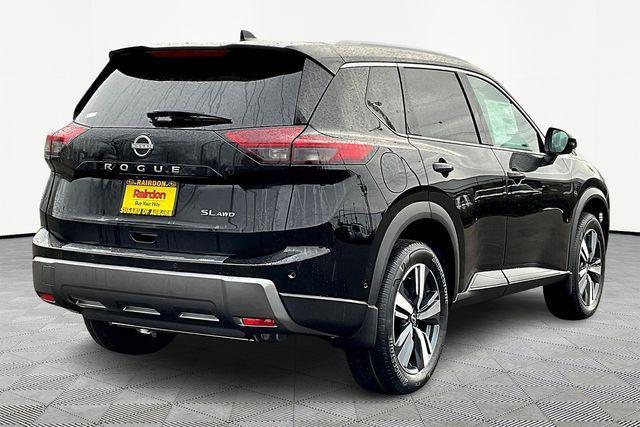 Photo of 2025 Super Black Nissan Rogue