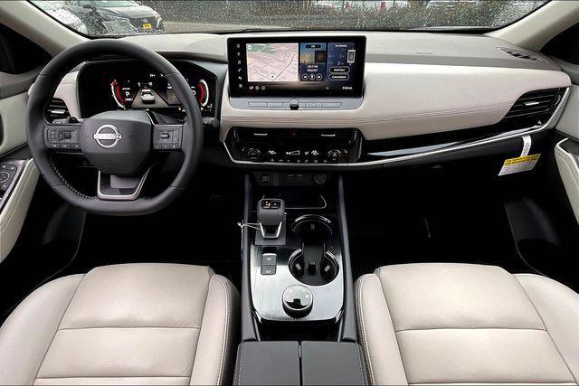 Photo of 2025 Super Black Nissan Rogue