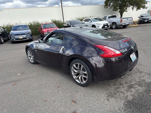 Photo of 2013 Black Cherry Metallic Nissan 370Z
