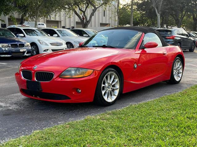 Photo of 2004 Red BMW Z4