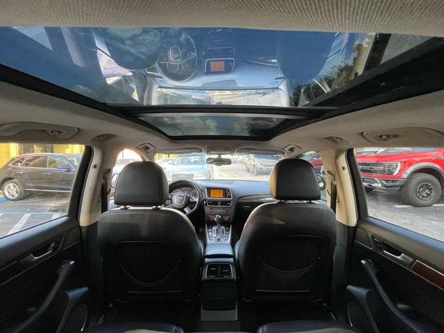 Photo of 2009 Brilliant Black Audi Q5