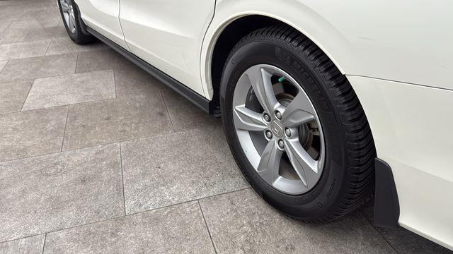 Photo of 2018 White Diamond Pearl Honda Odyssey