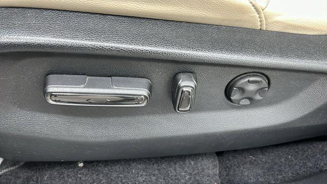 Photo of 2022 Platinum White Pearl Honda CR-V