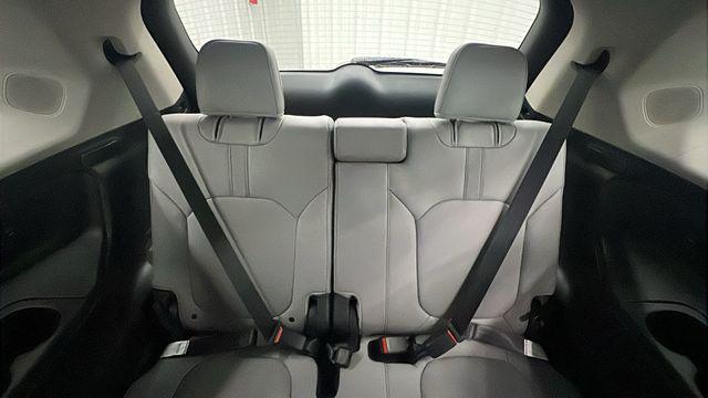 Photo of 2025 Nh-830mx Honda Pilot
