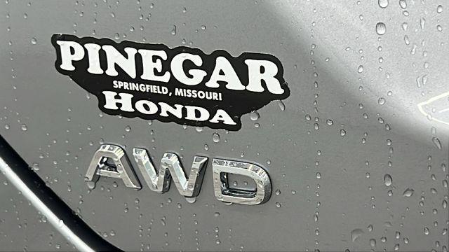 Photo of 2025 Nh-830mx Honda Pilot