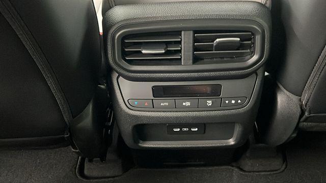 Photo of 2025 Nh-830mx Honda Pilot