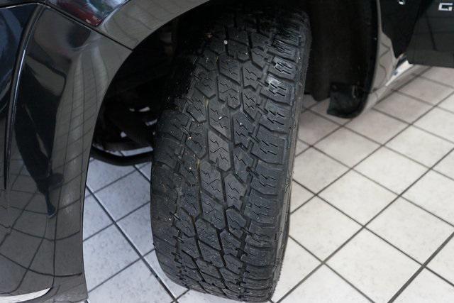 Photo of 2014 Brilliant Black Crystal Pearlcoat Jeep Grand Cherokee