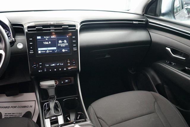 Photo of 2024 Shimmering Silver Hyundai TUCSON