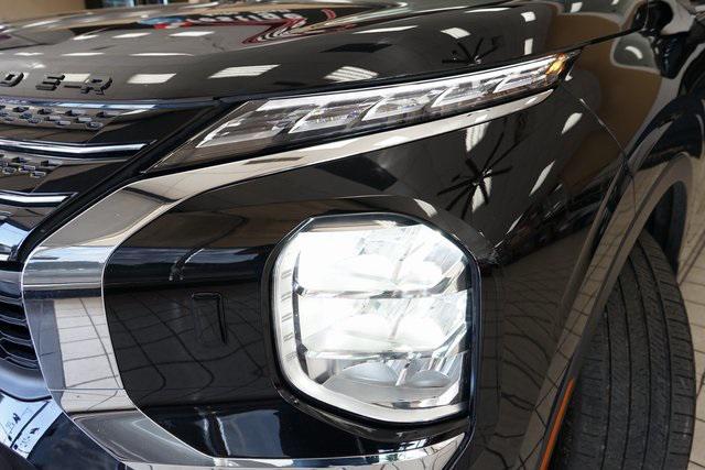 Photo of 2024 Black Diamond Mitsubishi Outlander