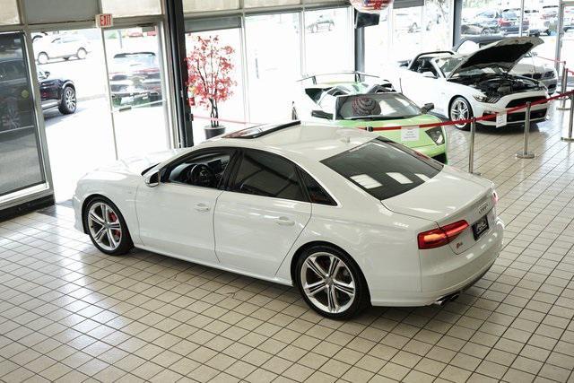 Photo of 2015 Glacier White Metallic Audi S8