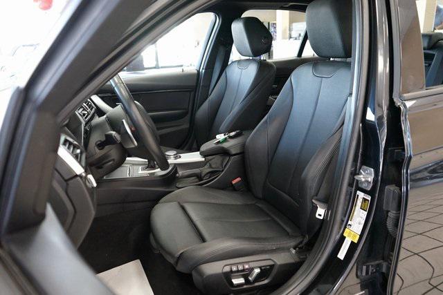Photo of 2016 Black Sapphire Metallic BMW 328