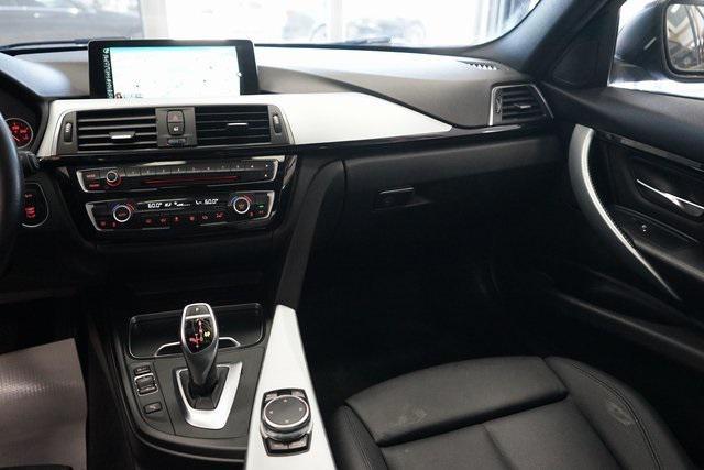 Photo of 2016 Black Sapphire Metallic BMW 328
