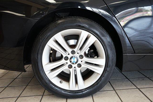 Photo of 2016 Black Sapphire Metallic BMW 328