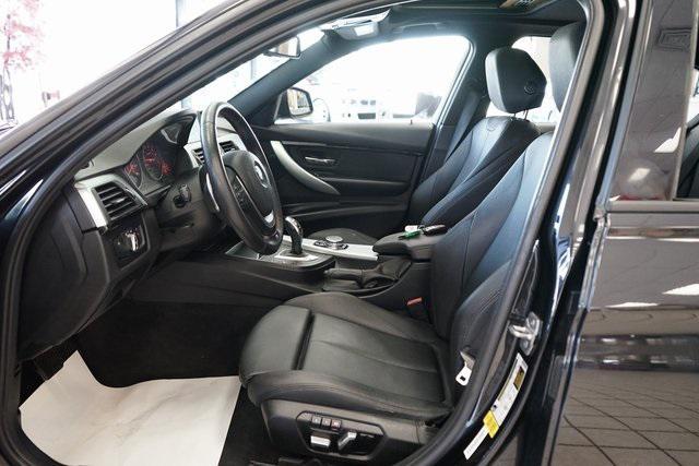 Photo of 2016 Black Sapphire Metallic BMW 328