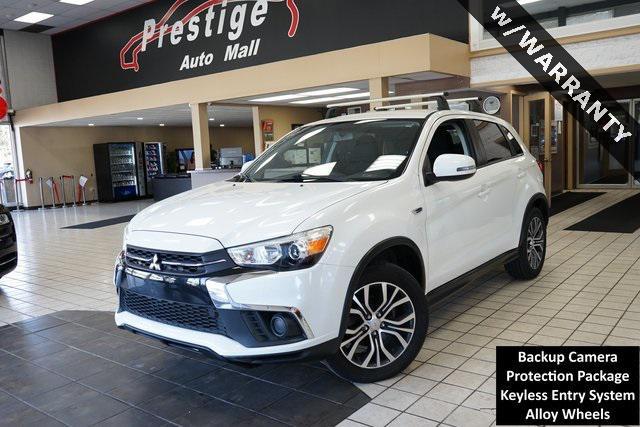 Photo of 2018 Diamond White Pearl Mitsubishi Outlander Sport