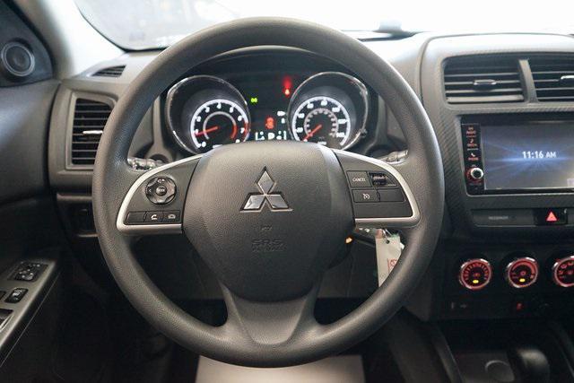 Photo of 2018 Diamond White Pearl Mitsubishi Outlander Sport