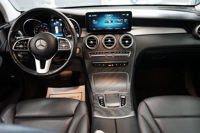 Photo of 2021 Black Mercedes-Benz GLC 300