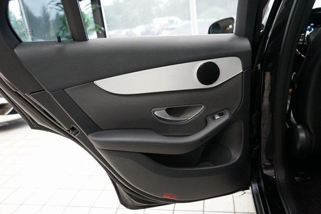 Photo of 2021 Black Mercedes-Benz GLC 300