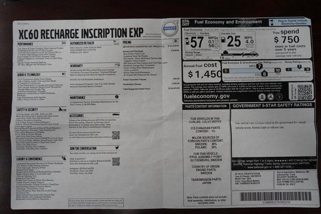 Photo of 2022 Onyx Black Metallic Volvo XC60 Recharge Plug-In Hybrid