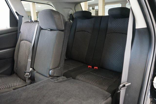 Photo of 2020 Pitch Black Clearcoat Dodge Journey