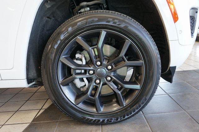 Photo of 2023 Bright White Clearcoat Jeep Grand Cherokee 4xe