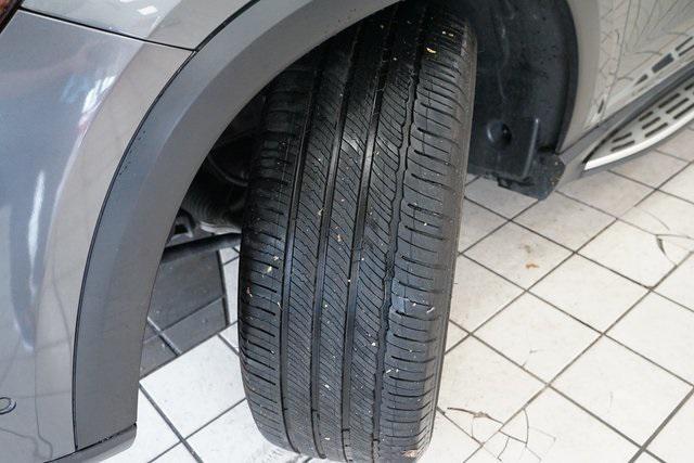 Photo of 2021 Selenite Grey Metallic Mercedes-Benz GLE 350