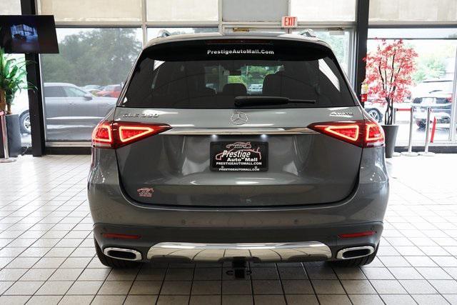 Photo of 2021 Selenite Grey Metallic Mercedes-Benz GLE 350