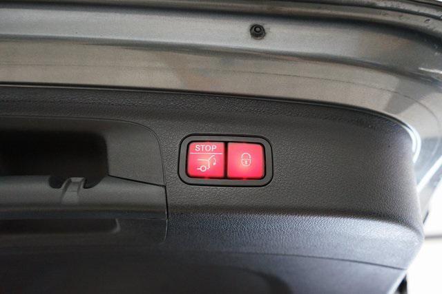 Photo of 2021 Selenite Grey Metallic Mercedes-Benz GLE 350