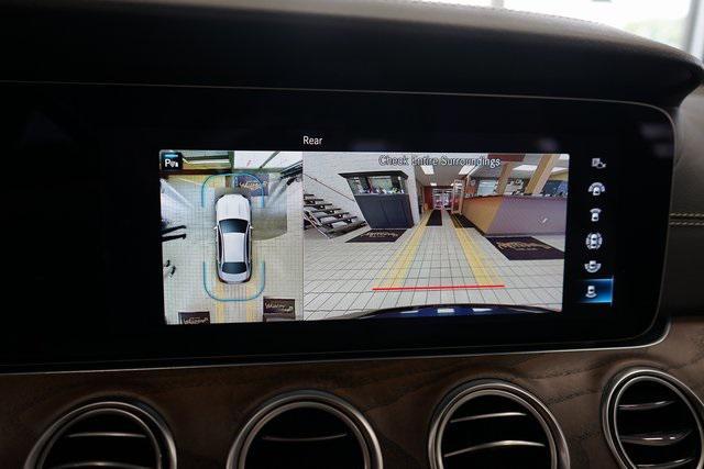 Photo of 2021 Lunar Blue Metallic Mercedes-Benz E-Class