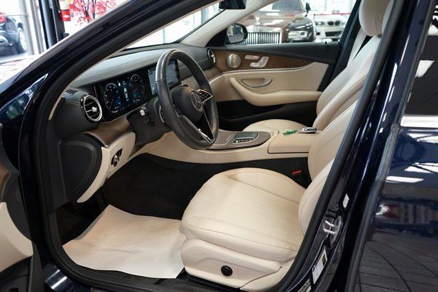 Photo of 2021 Lunar Blue Metallic Mercedes-Benz E-Class